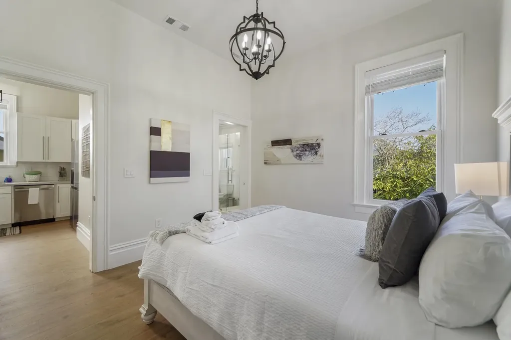 1662 14th Street Oakland CA 94607