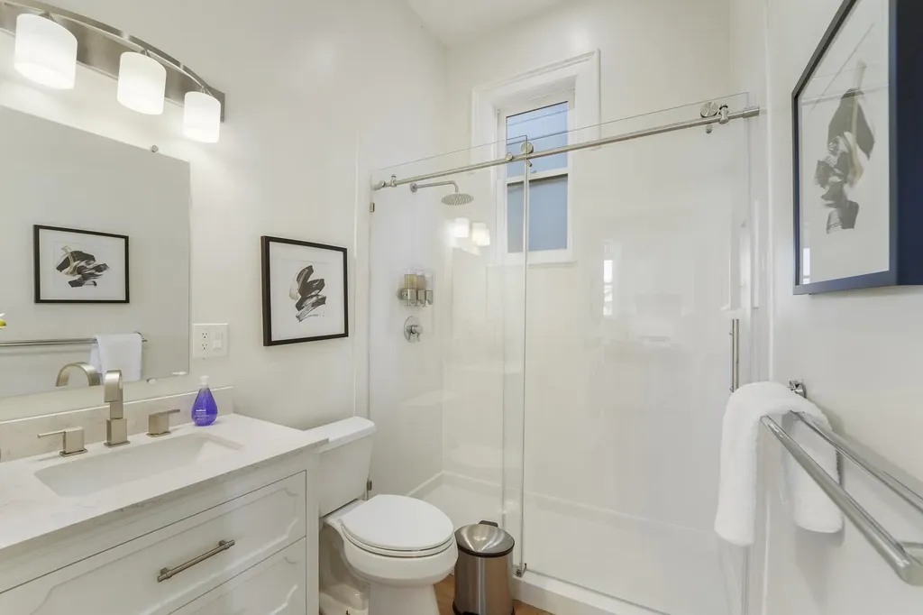 1662 14th Street Oakland CA 94607