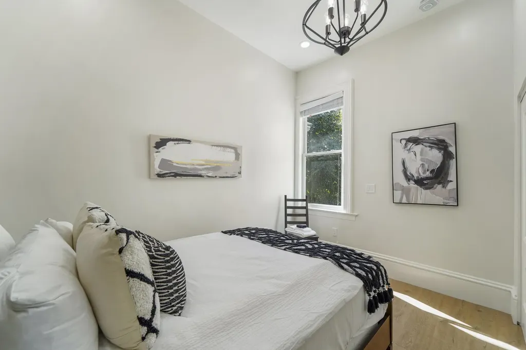 1662 14th Street Oakland CA 94607