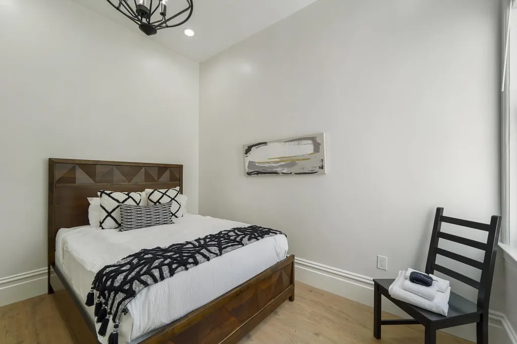 1662 14th Street Oakland CA 94607