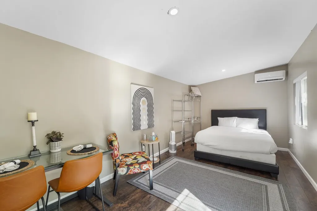 1662 14th Street Oakland CA 94607