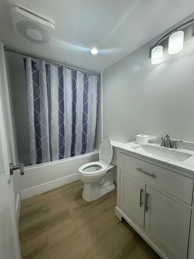 1662 14th Street Oakland CA 94607