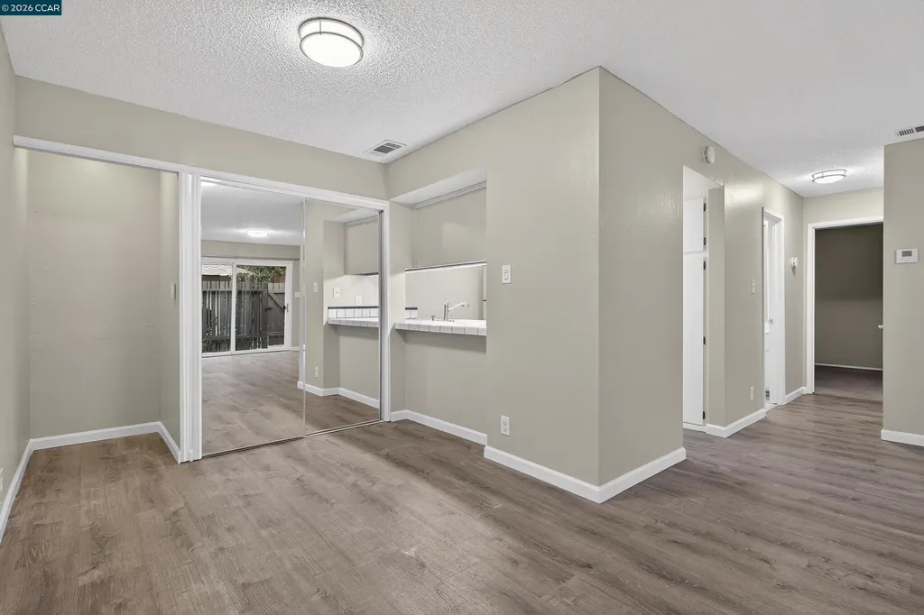 5492 Roundtree Drive Concord CA 94521