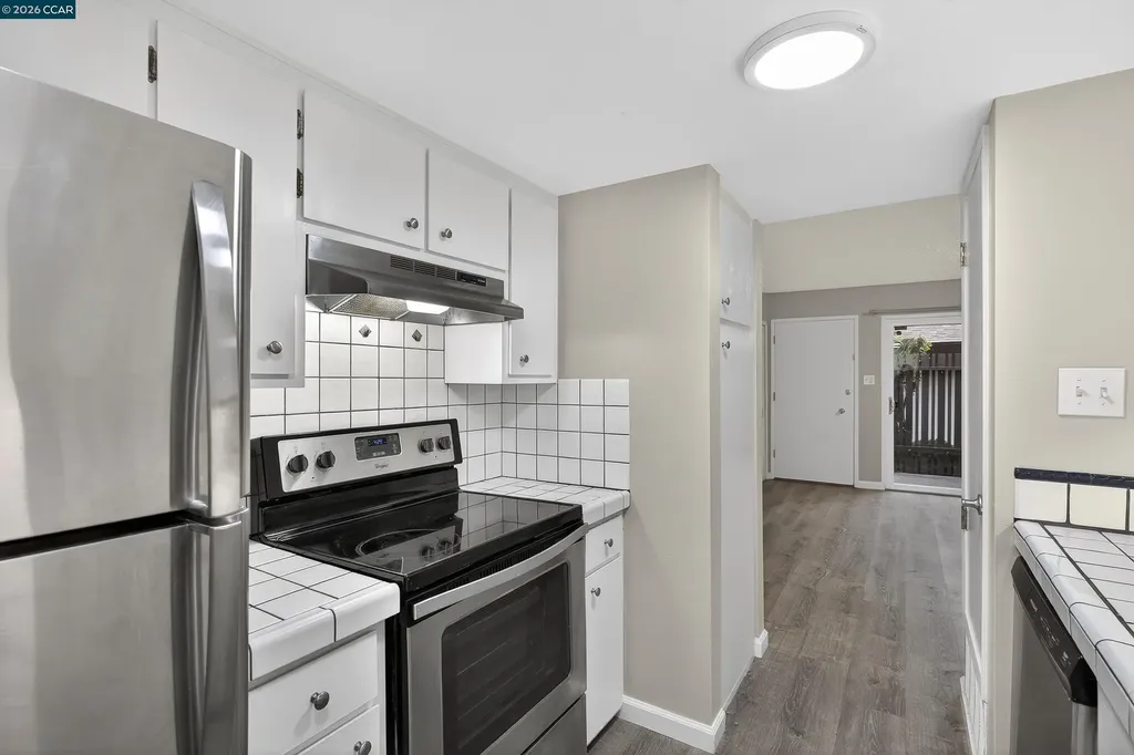 5492 Roundtree Drive Concord CA 94521