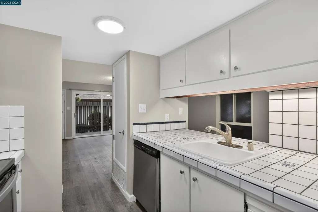 5492 Roundtree Drive Concord CA 94521
