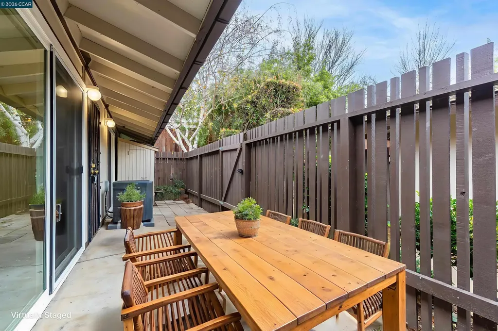 5492 Roundtree Drive Concord CA 94521