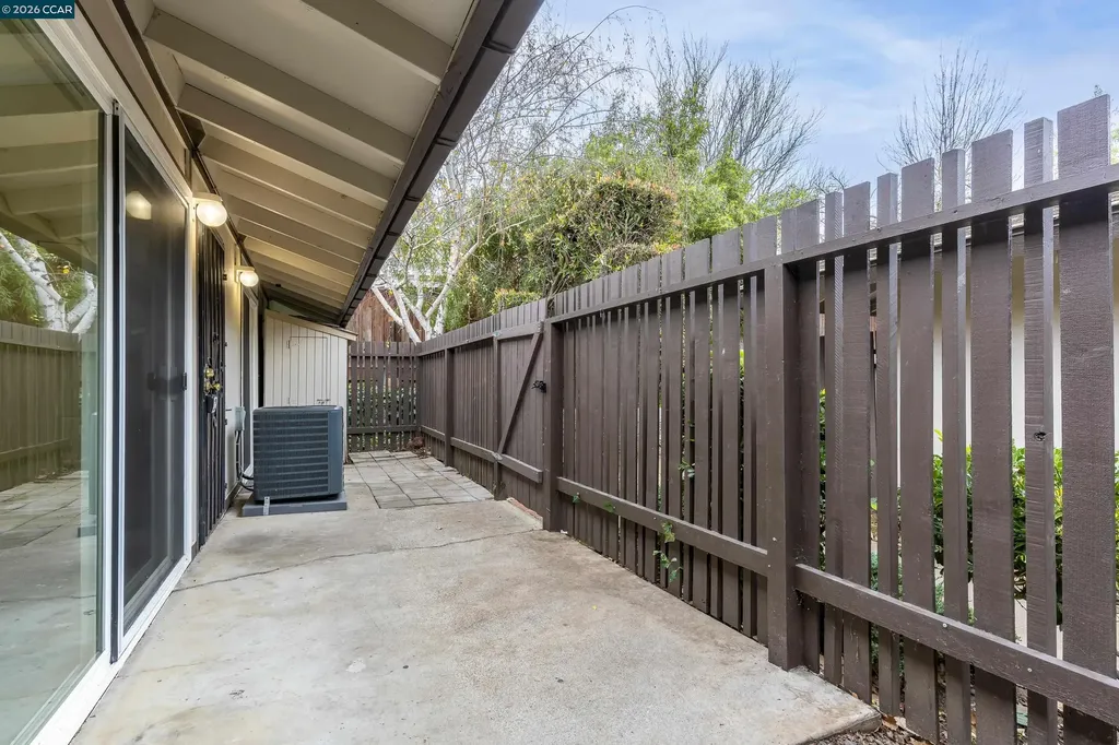 5492 Roundtree Drive Concord CA 94521