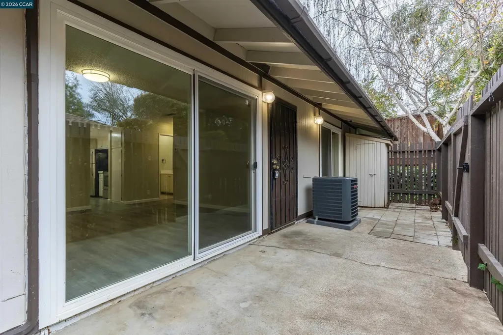 5492 Roundtree Drive Concord CA 94521