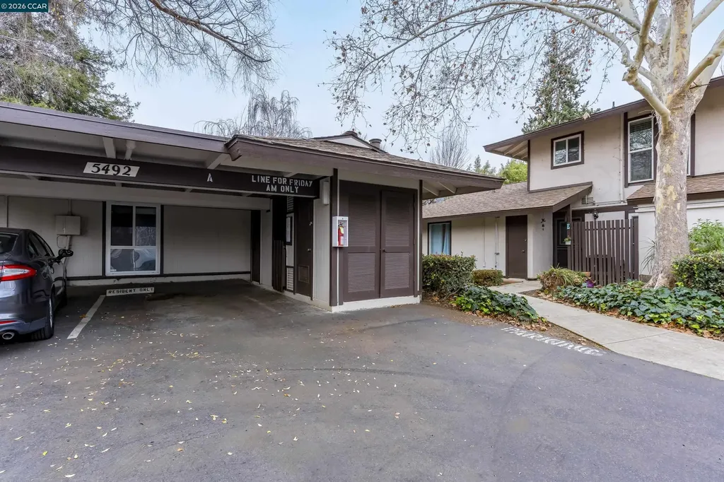 5492 Roundtree Drive Concord CA 94521