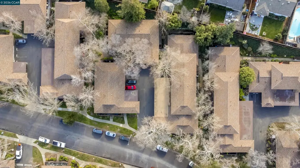 5492 Roundtree Drive Concord CA 94521