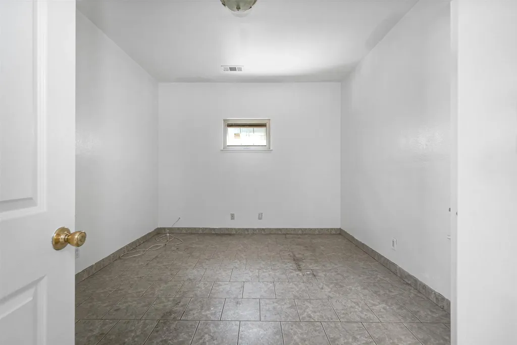 512 Teasdale Place Hayward CA 94544