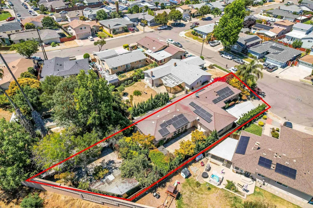 512 Teasdale Place Hayward CA 94544