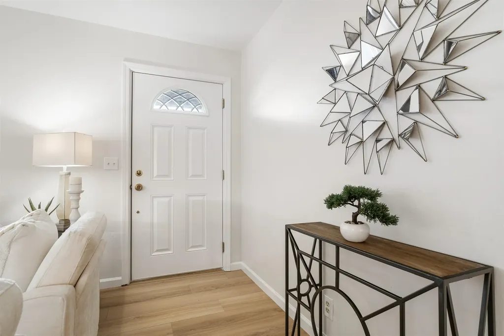 6914 Mansfield Avenue Dublin CA 94568