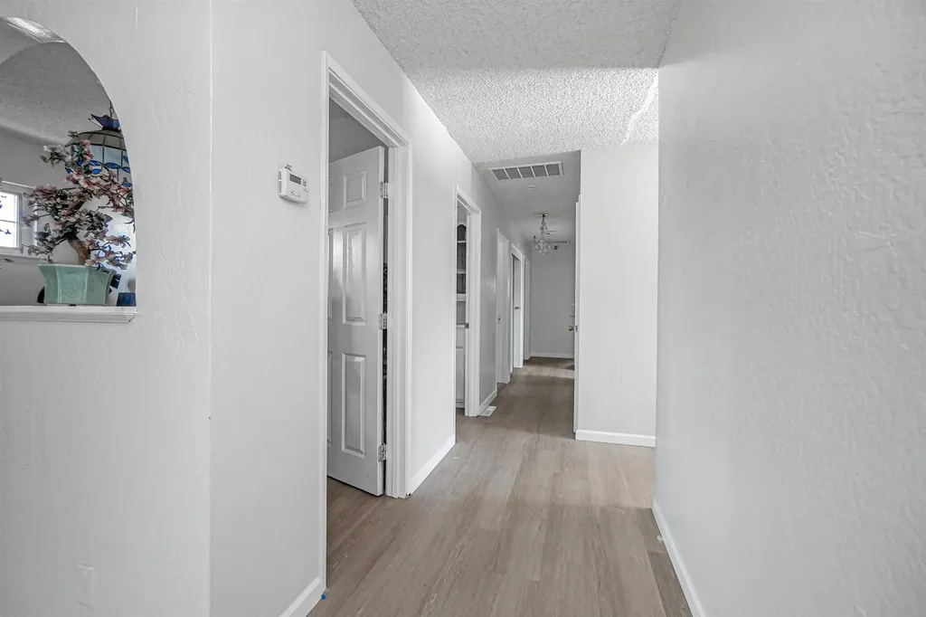 512 Teasdale Place Hayward CA 94544