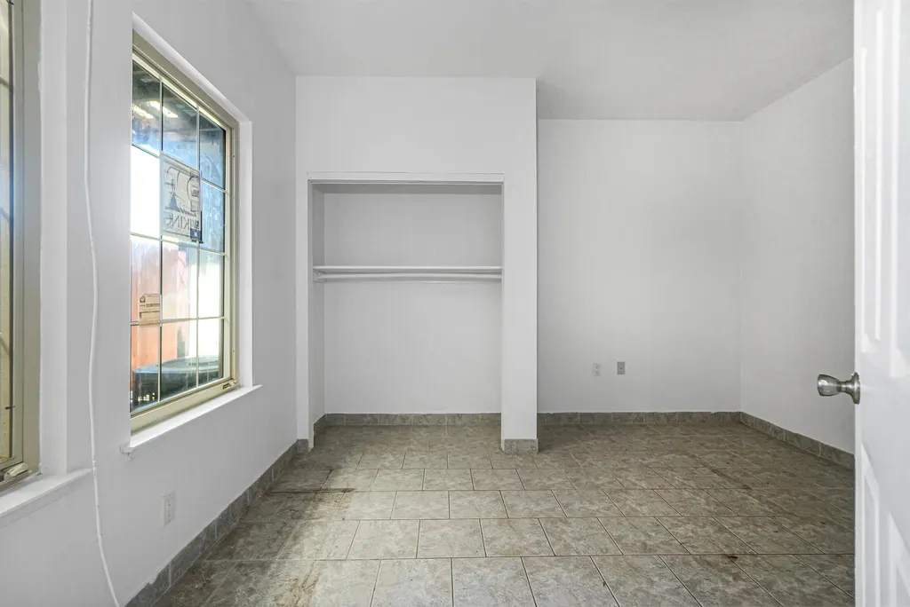 512 Teasdale Place Hayward CA 94544