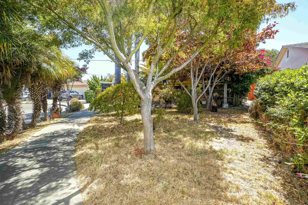 512 Teasdale Place Hayward CA 94544