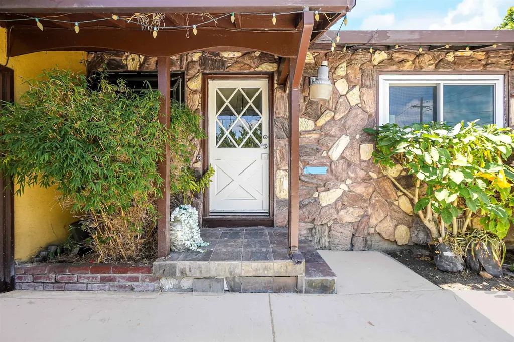 512 Teasdale Place Hayward CA 94544