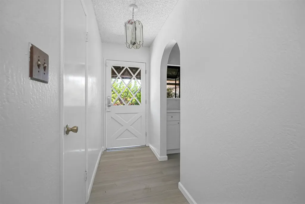 512 Teasdale Place Hayward CA 94544