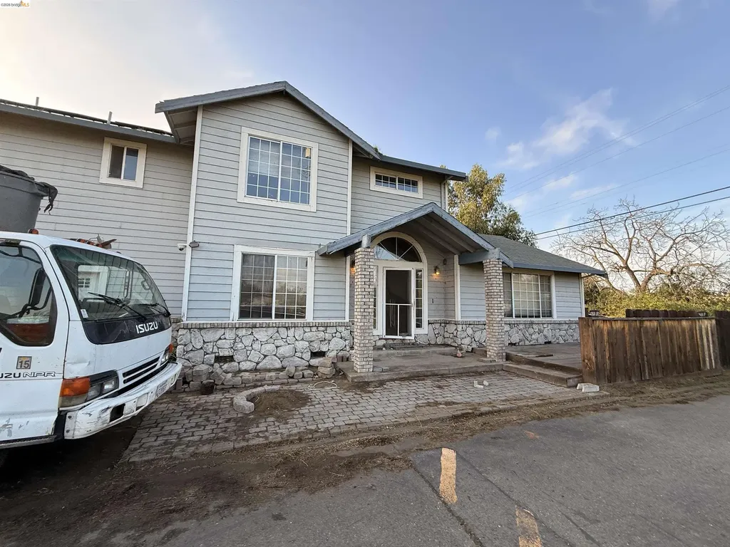 471 Delta Road Oakley CA 94561