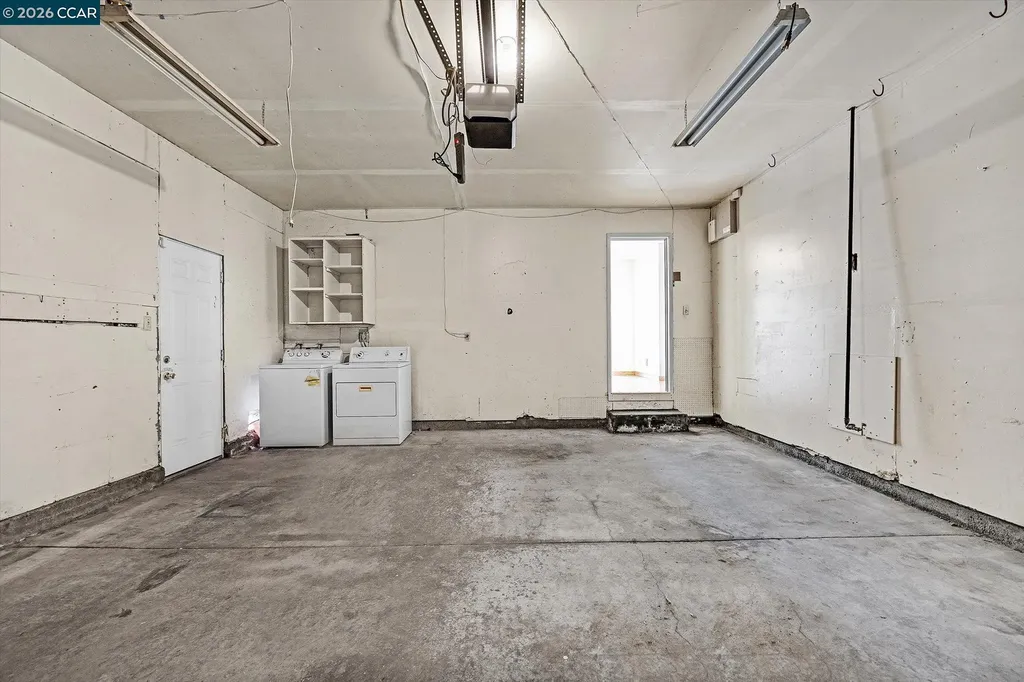 2075 Costa Court Pinole CA 94564