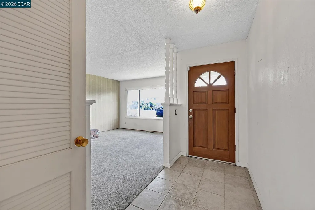 2075 Costa Court Pinole CA 94564