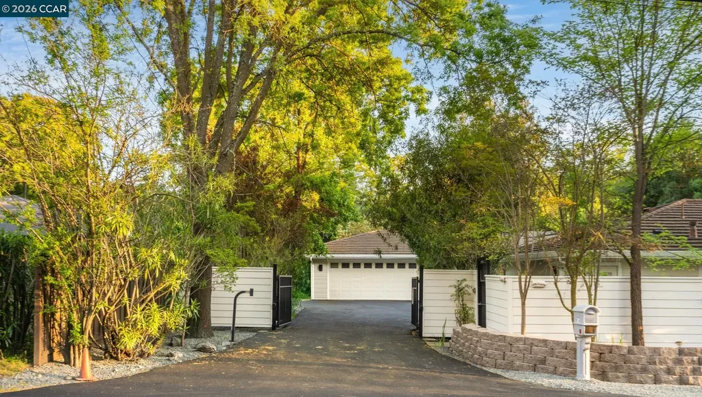 2002 Diablo Road Danville CA 94506