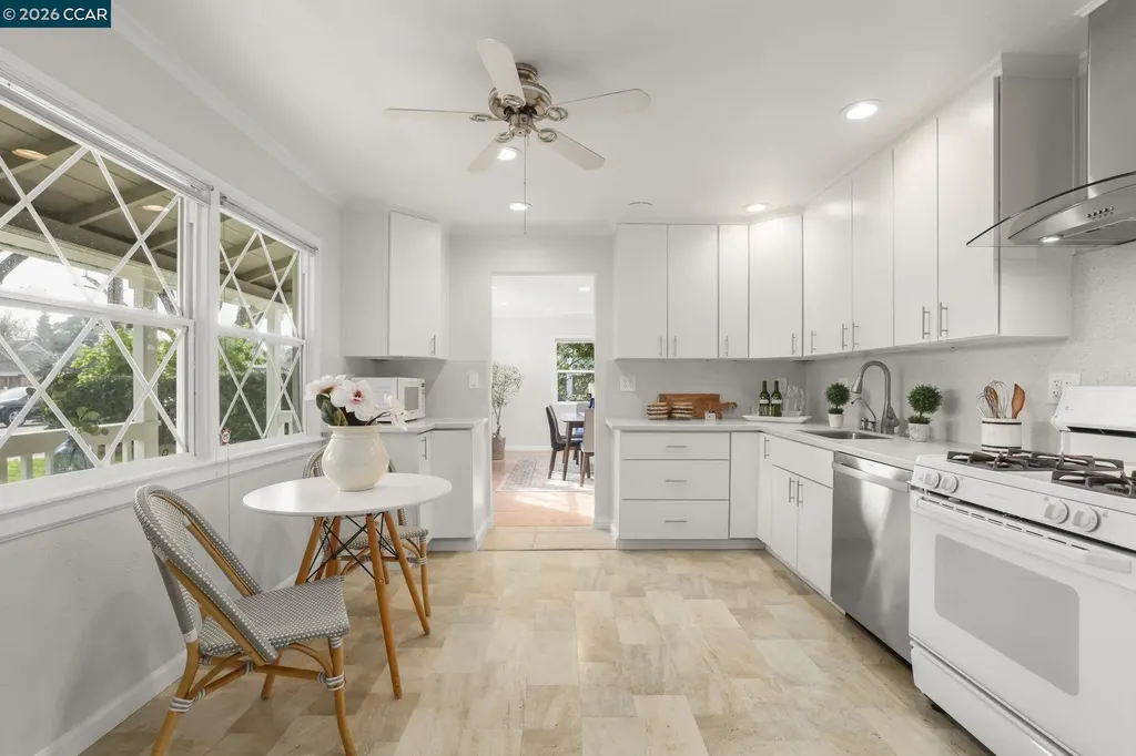 1449 Cape Cod Way Concord CA 94521