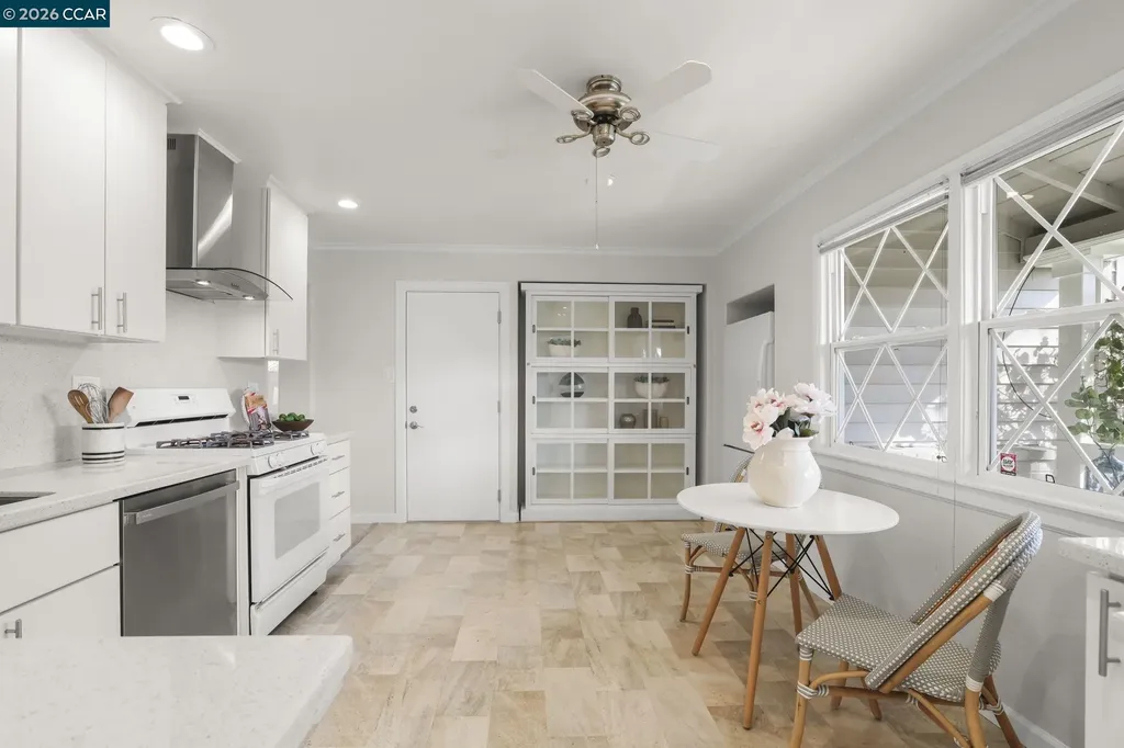 1449 Cape Cod Way Concord CA 94521