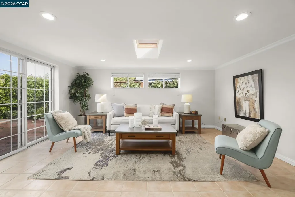 1449 Cape Cod Way Concord CA 94521