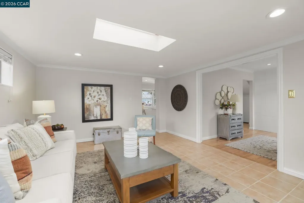 1449 Cape Cod Way Concord CA 94521