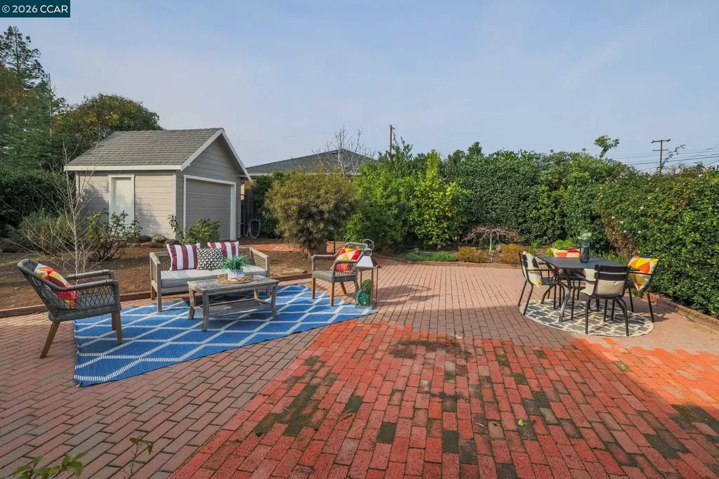 1449 Cape Cod Way Concord CA 94521