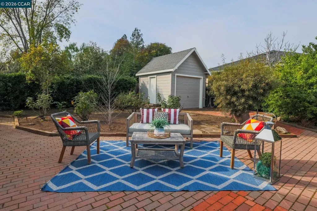 1449 Cape Cod Way Concord CA 94521