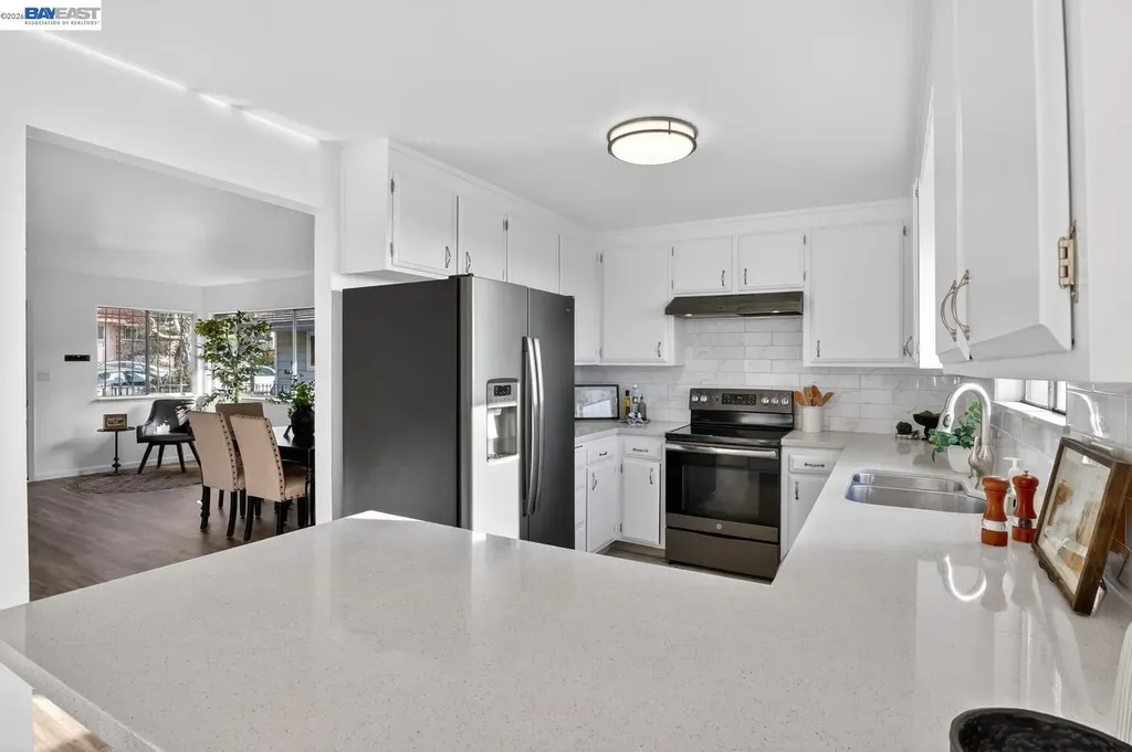 16605 Rolando Avenue Castro Valley CA 94578
