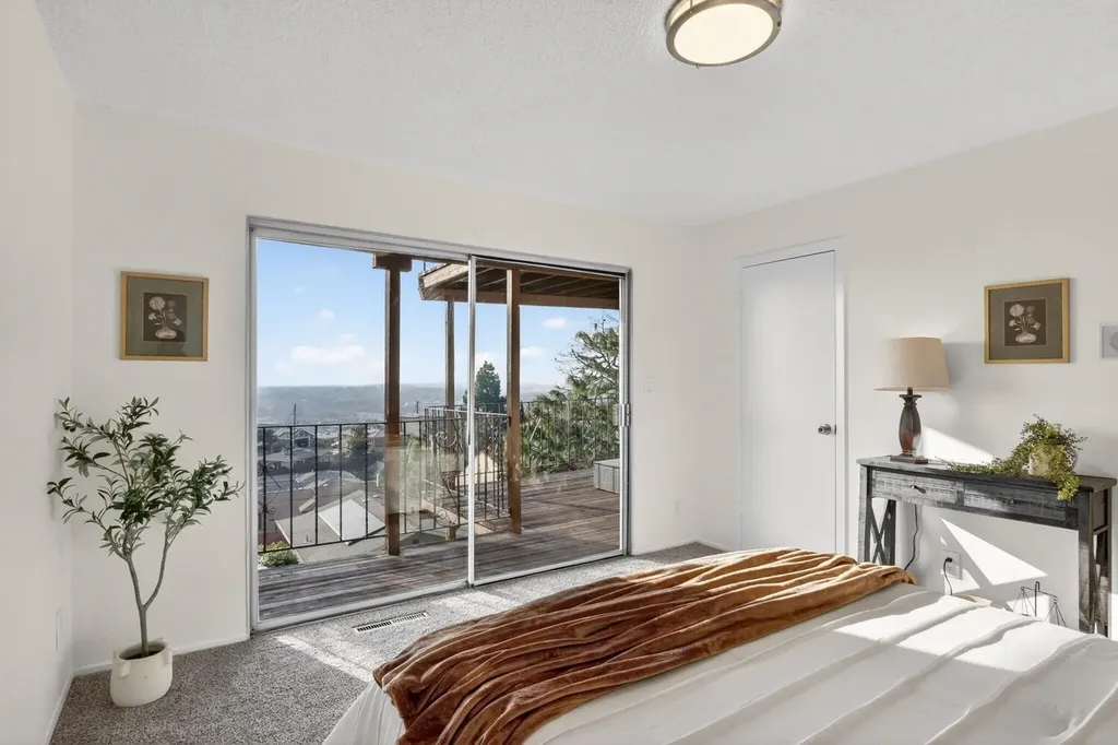 16605 Rolando Avenue Castro Valley CA 94578