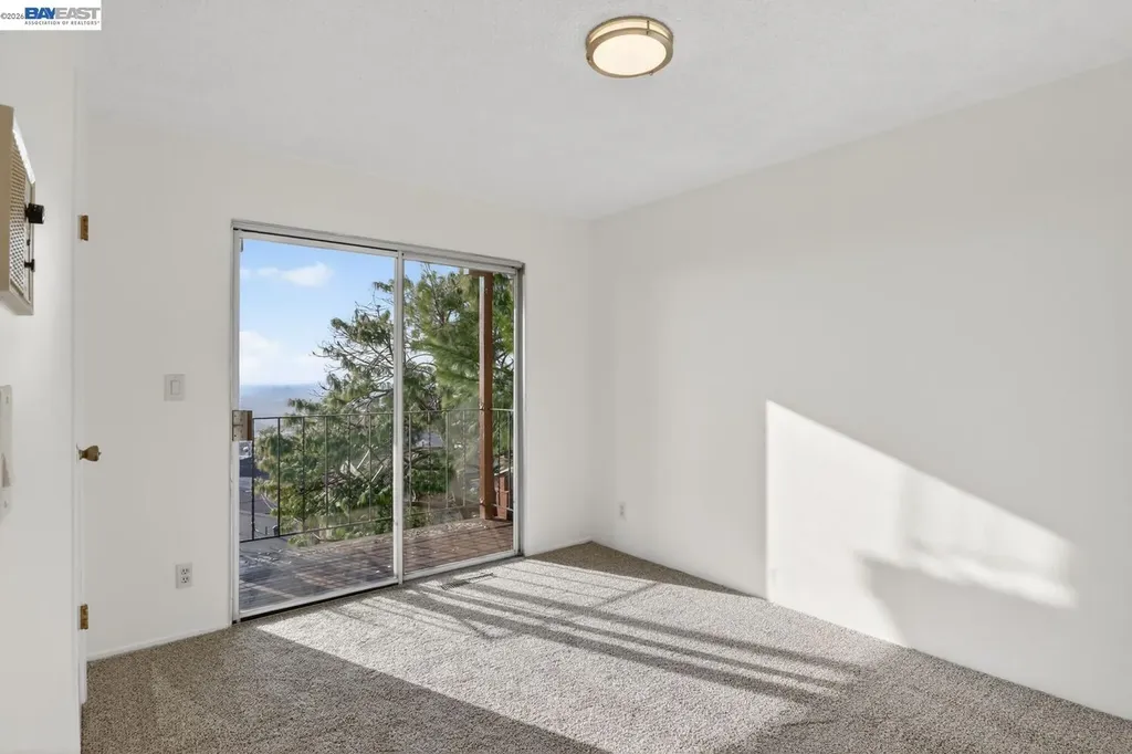 16605 Rolando Avenue Castro Valley CA 94578