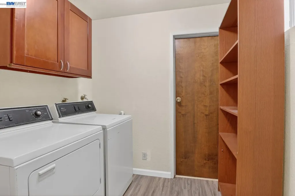 16605 Rolando Avenue Castro Valley CA 94578