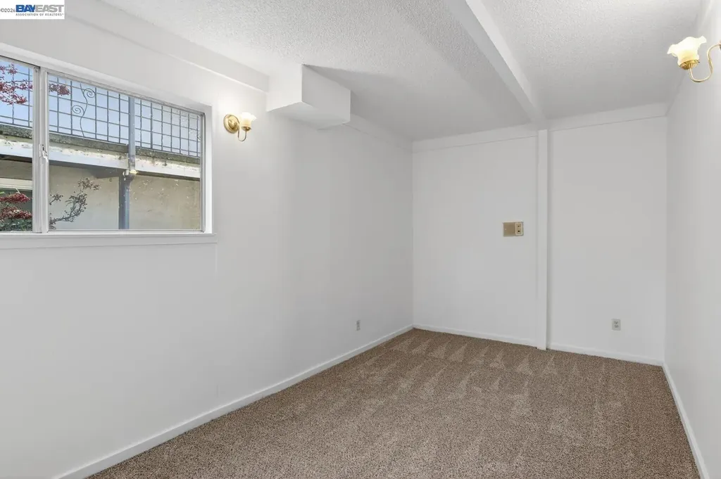 16605 Rolando Avenue Castro Valley CA 94578