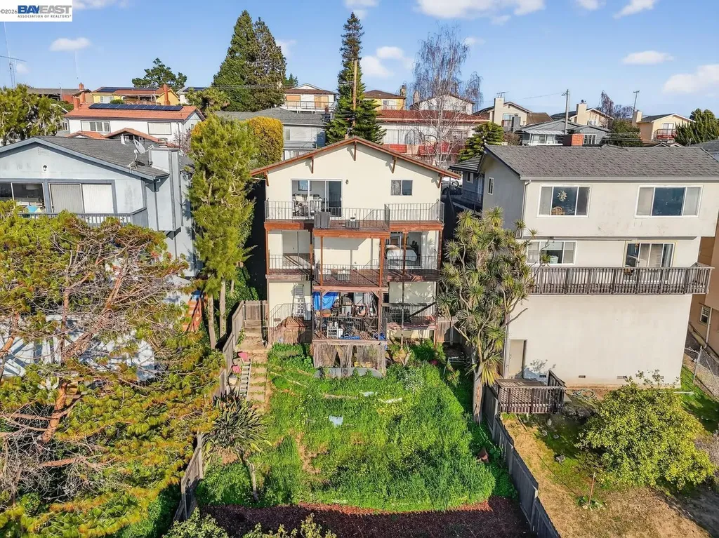 16605 Rolando Avenue Castro Valley CA 94578