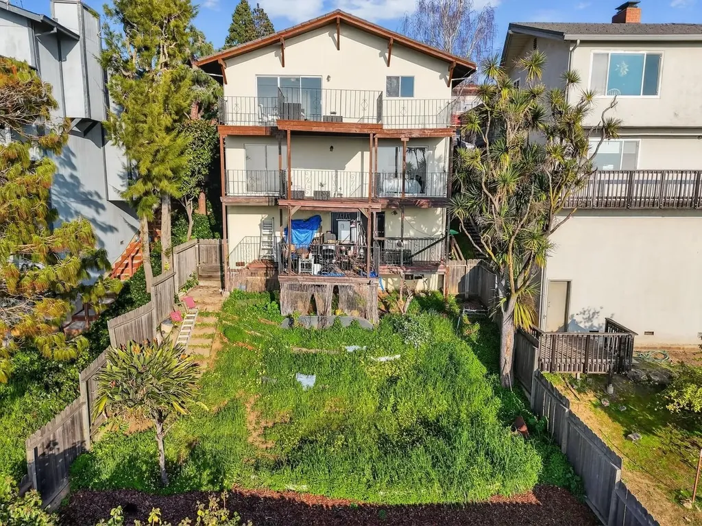 16605 Rolando Avenue Castro Valley CA 94578