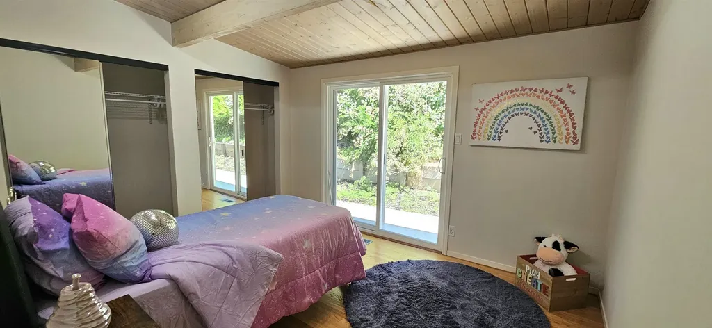 7030 Snake Road Oakland CA 94611