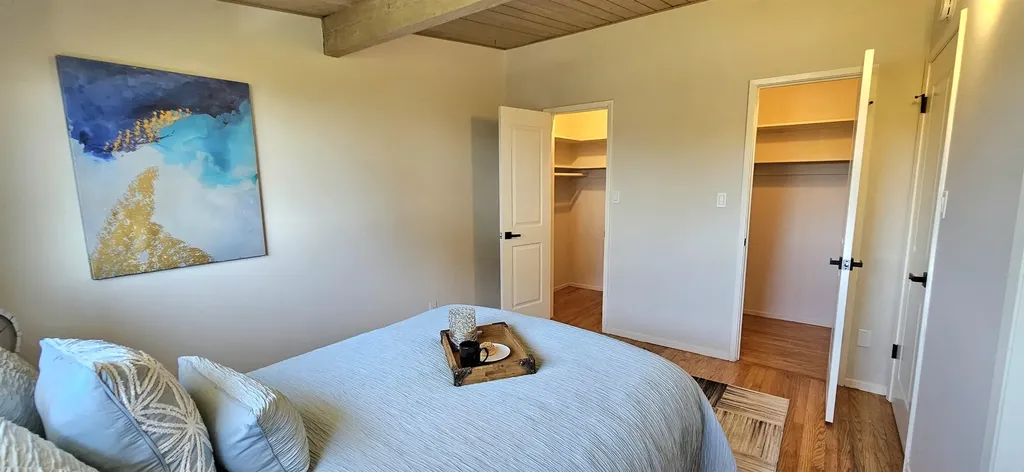 7030 Snake Road Oakland CA 94611