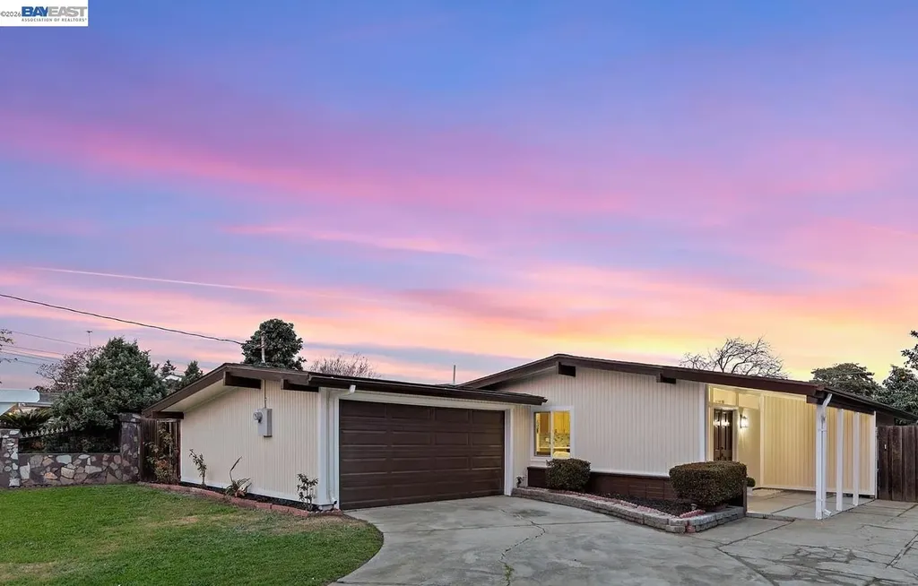 27574 Loyola Avenue Hayward CA 94545