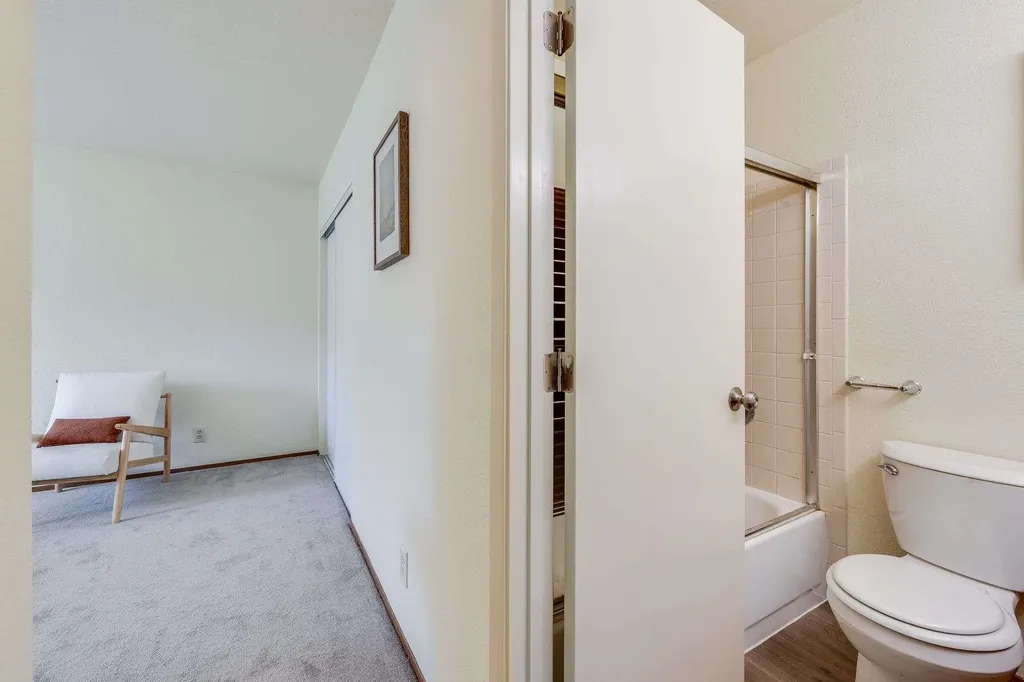 3648 Grand Avenue Oakland CA 94610
