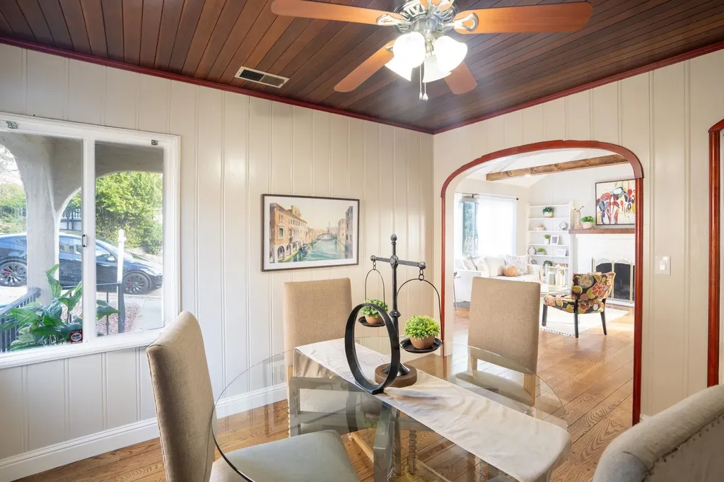 2925 El Monte Avenue Oakland CA 94605