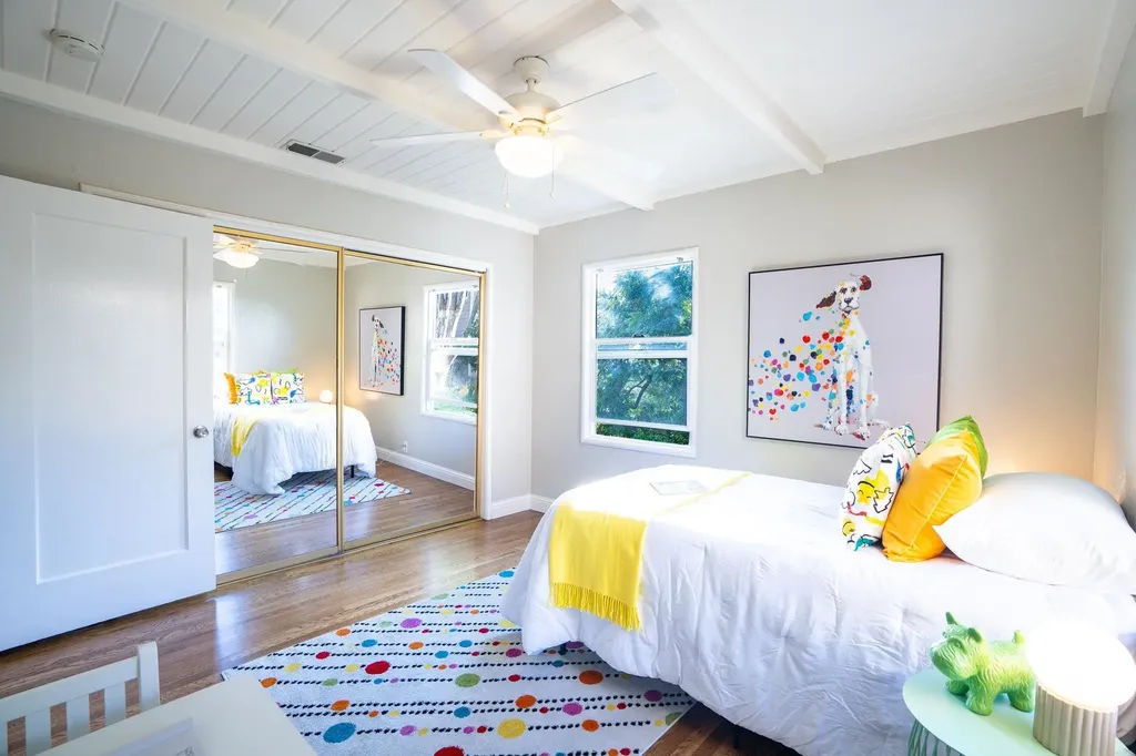 2925 El Monte Avenue Oakland CA 94605