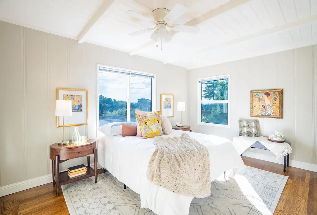 2925 El Monte Avenue Oakland CA 94605