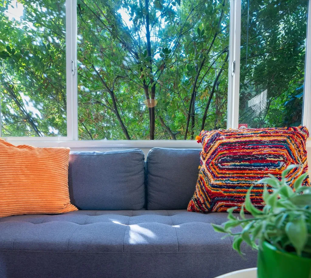 2925 El Monte Avenue Oakland CA 94605