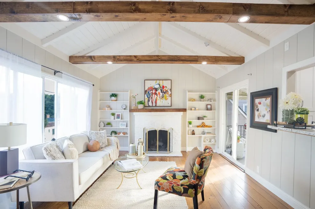 2925 El Monte Avenue Oakland CA 94605