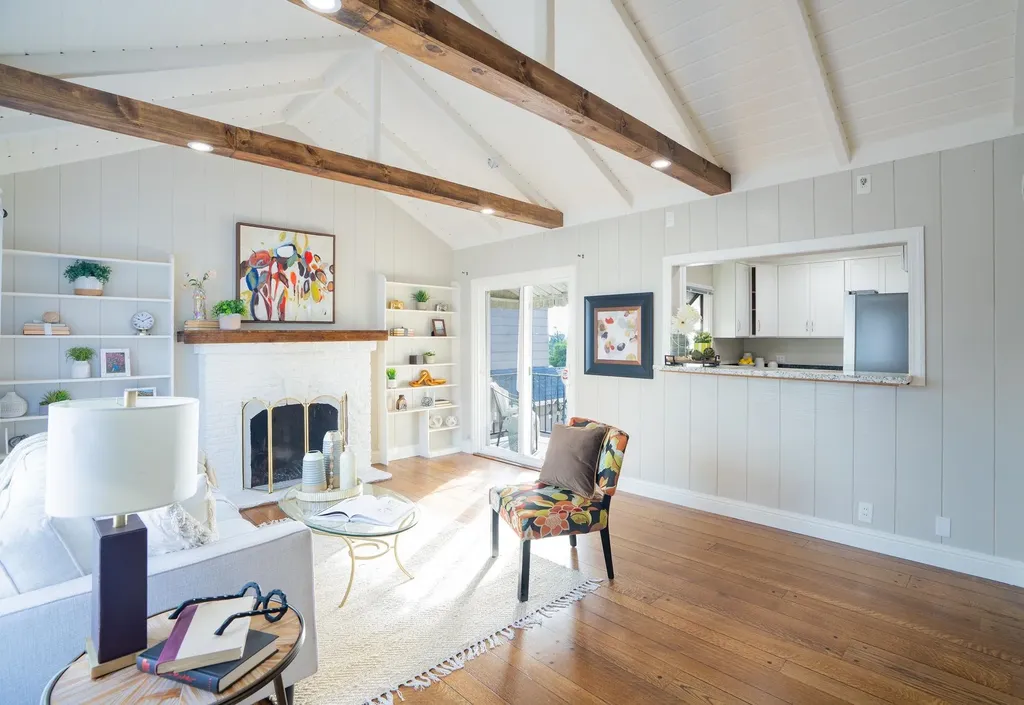 2925 El Monte Avenue Oakland CA 94605