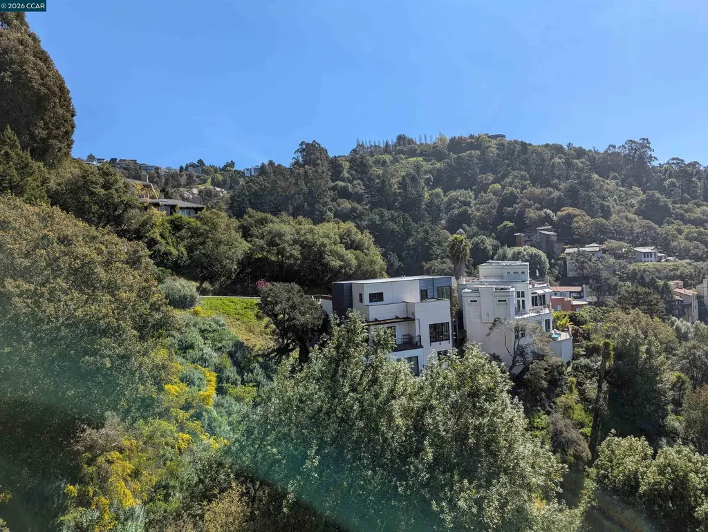 0 Gravatt Drive Oakland CA 94705